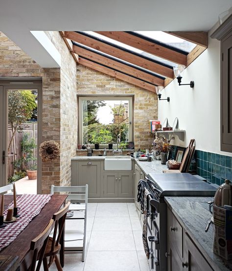 London House Extension. Home inspiration. Interior. Rooflights. Exposed brick. Brick extension. Kitchen Dinning Living room. Open Plan. Timber windows. Timber Doors. Lighting design. Brick House Extension, Side House Extension Ideas, Exposed Brick Walls Kitchen, Kitchen Extension Doors, Living Room Open Plan, Kitchen Exposed Brick, Exposed Brick Interior, Exposed Brick Kitchen, Kingston House