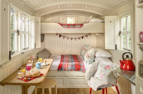 Snug Huts (Shepherd Huts) | Wolds Edge Glamping Retreat, Beach Hut Interior, Yorkshire Wolds, Hut Ideas, Shed Interior, Caravan Renovation, Shepherds Hut, Deco Originale, Tiny House Cabin