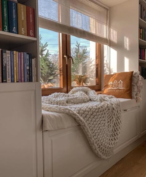 Ninth House Book, The Ninth House, Reading Nook Window, Bedroom Reading Corner, Cozy Window Nook, Bedroom Window Seat, Aesthetic Window, Books Nature, Ninth House