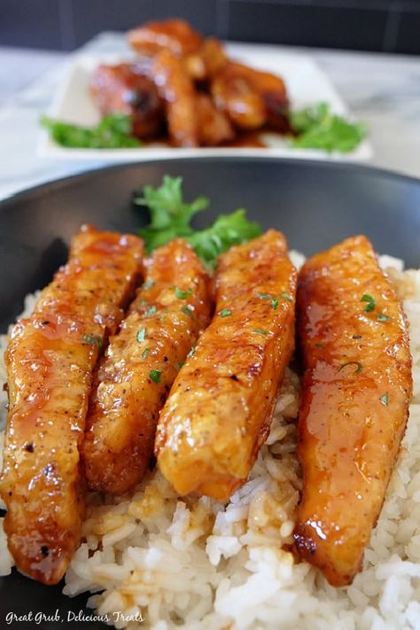 Chicken Breast Strip Recipes, Honey Glazed Chicken Tenders, Chicken Breast Strips Recipes, Easy Sauces, Apartment Recipes, Glazed Chicken Breast, Honey Baked Chicken, Chicken Strip, Baked Chicken Strips