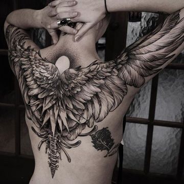 tattoos de alas en la espalda y brazos Angel Tattoo For Women, Wing Tattoos On Back, Wing Tattoo Men, Wing Tattoo Designs, Galaxy Tattoo, Angel Wings Tattoo, Wing Tattoo, Angel Tattoo Designs, Back Tattoo Women