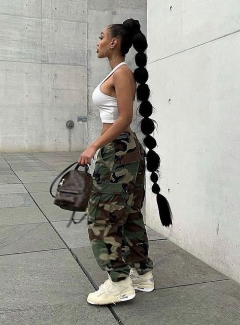 Dr Appointment Outfit, Army Cargo Pants Outfit, Streetwear Girl Winter, Appointment Outfit, Outfit Streetwear Girl, Dr Appointment, Streetwear Shoot, Army Cargo Pants, Streetwear Girl