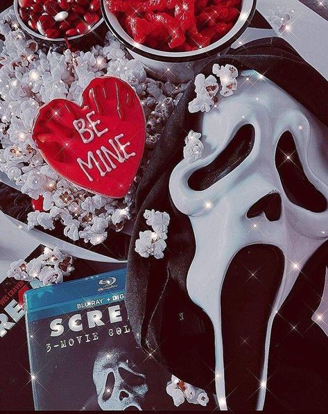 Ghost Face Valentines Day Wallpaper, Ghostface Valentines Day Wallpaper, Ghostface Valentines Day, Spooky Valentines Wallpaper, Ghostface Valentine, Creepy Valentines, 27 Birthday Ideas, Spooky Valentines, Romantic Diy Gifts