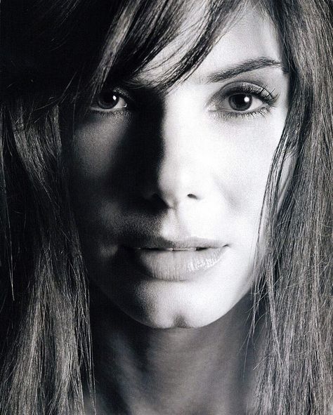 Sandra Annette Bullock (born July 26, 1964) is an American actress whose breakthrough role was in the Sylvester Stallone action sci-fi Demolition Man (1993), after which she starred in several highly successful films including the blockbuster action film Speed (1994), While You Were Sleeping (1995), The Net (1995), A Time to Kill (1996), Hope Floats (1998), and Practical Magic (1998). Bullock achieved further success in the 2000s and 2010s with starring roles in Miss Congeniality (2000), Two ... Sandra Bullocks, Sandy Bullock, Mariel Hemingway, Addison Montgomery, Actrices Hollywood, Celebrity Portraits, Sandra Bullock, Black And White Portraits, Famous Women