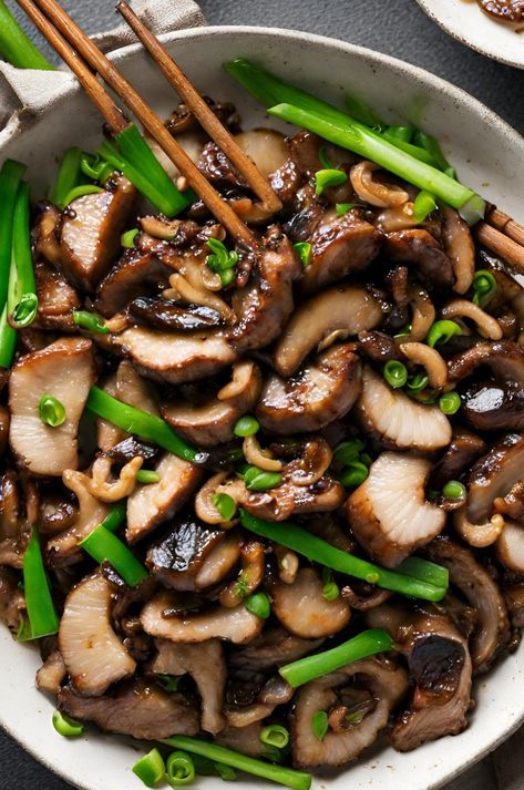 Pork and Mushroom Stir Fry is a flavorful dish that combines pork tenderloin and the earthy tone of shiitake mushroom. Stir fry with sauce. Pork Stir Fry Sauce, Fried Pork Tenderloin, Mushroom Stir Fry, Chinese Cooking Wine, Pork Stir Fry, Broccoli Stir Fry, Shiitake Mushrooms, Fried Beef, Stir Fry Sauce