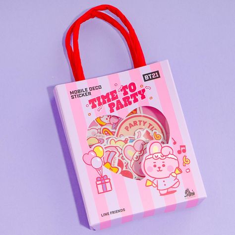 This kawaii box of stickers features Cooky, the bunny from BT21. Use these stickers to add a major dose of cuteness to your planners and journals! It has also has one big sticker showcasing all the BT21 characters together. Sticker size: 30 x 40 mm Cosmetic Sticker Design, Kawaii Labels, Sticker Packaging Ideas, Merch Packaging, Sticker Marketing, Kawaii Packaging, Three Canvas Painting, Kawaii Merch, Bt21 Characters