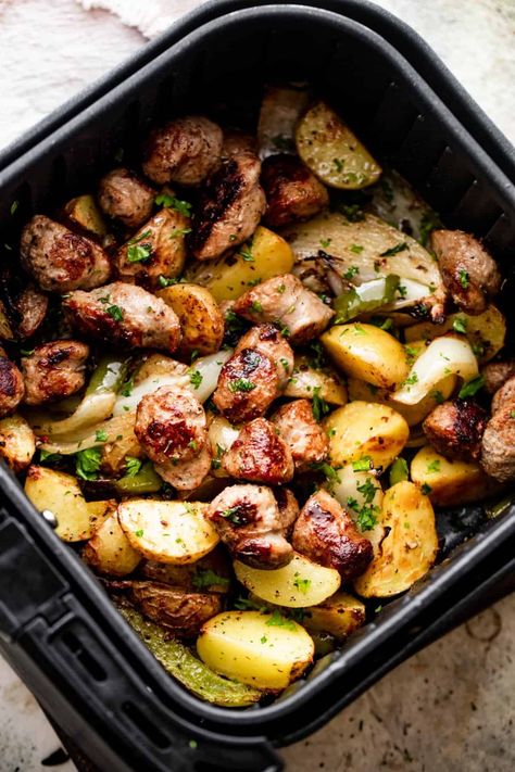 Sausage Potatoes Green Beans, Sausage Potatoes And Peppers, Sausage With Potatoes, Crispy Sausage, Sausage And Green Beans, Air Fryer Sausage, Baby Potato Recipes, Chicken Sausage Recipes, Sausage And Potatoes