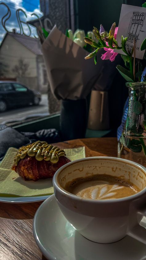 #coffeshop #acastm #aesthetic #coffee #cappuccino #pistachio #croissants #flowers #spring #homey #vibe #warm #sunlight #green Coffee Cappuccino, No Place Like Home, Aesthetic Coffee, Flowers Spring, Pistachio, Cappuccino, Coffee Shop, Photo And Video, Instagram Photo