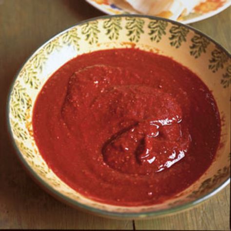 Basic Red Chili Sauce Red Chile Sauce Recipe, Red Chile Sauce, Chili Sauce Recipe, Red Chili Sauce, Chile Sauce, Red Chile, Red Sauce, Chilli Sauce, Red Chili