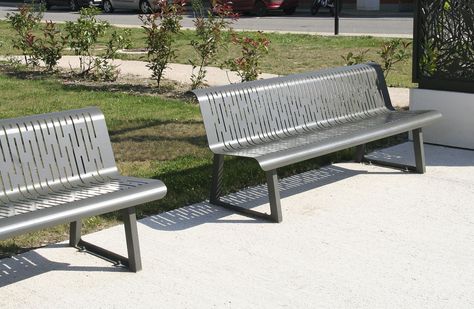 Plasma Table, Bus Stops, Daybed With Storage, Public Seating, Metal Bench, Diy Tv, Urban Furniture, Creative Furniture, Metal Sheet