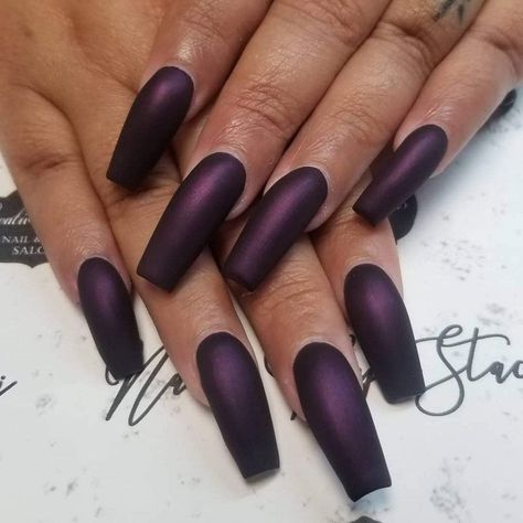 Dark Purple Nails, Fall Purple, Black Coffin Nails, Thanksgiving Nail Designs, Coffin Nails Matte, Natural Nail Art, Purple Acrylic Nails, Fun Nail Colors, Fall Manicure