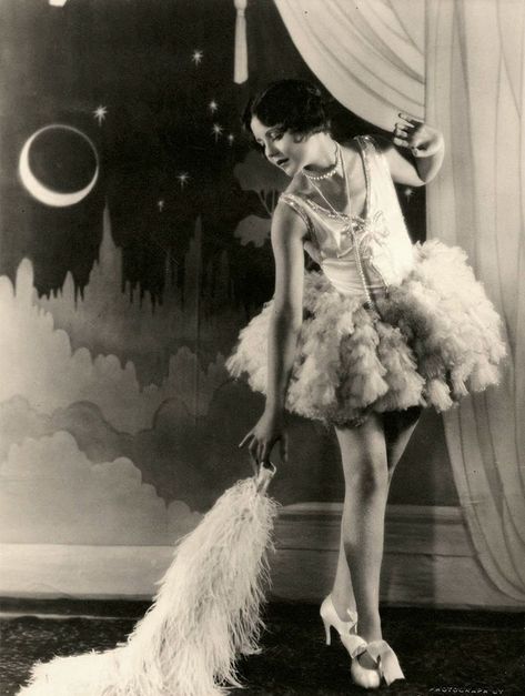 American Actress Nancy Carroll, 1920s Adrienne Ames, Nancy Carroll, 1920s Evening Dress, 1920s Women, Clara Bow, Louise Brooks, 20s Fashion, French Fashion Designers, Fashion Dresses Casual