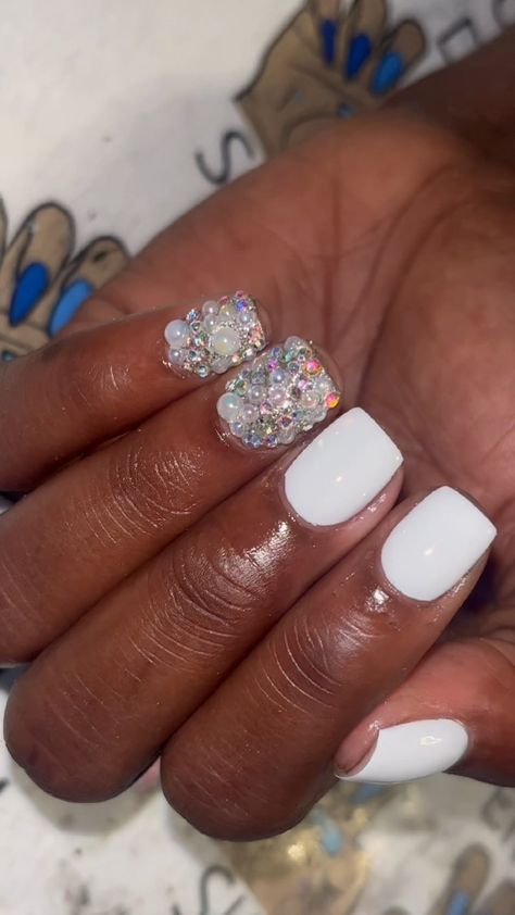 Diamond And Pearl Nail Designs, Pearl And Diamond Nails, Short Nails With Pearls, Vegas Nails, Square Nail Designs, Nails Design With Rhinestones, White Acrylic Nails, Pearl Nails, White Nail Designs