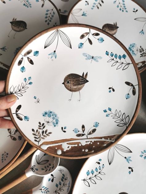 You Can Choose for You Bowl, Plate or Big Serving Plate With Hand Painting Sparrow by Osokaart Ceramics - Etsy Australia Pottery Crockery, Painted Ceramic Plates, Hand Painted Bowls, Pottery Painting Designs, Bowl Plate, Ceramic Studio, Serving Plate, Plate Design, Hand Painting