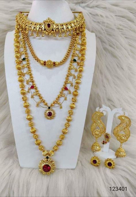 Maharashtrian Gold Jewellery, Kolhapuri Saaj Gold, Thushi Designs, Marathi Jewellery, Kolhapuri Saaj, Maharashtrian Jewellery, Fashion Jewelry Necklaces Gold, Gem Drawing, Paranormal Stories