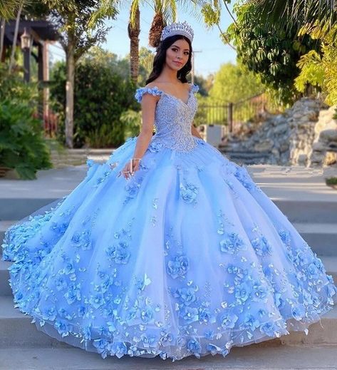 Sky Blue Quinceanera Dresses, Princess Ballgown, Quinceanera Themes Dresses, Off Shoulder Ball Gown, Quinceñera Dresses, Quinceanera Dresses Blue, Blue Ball Gowns, Pretty Quinceanera Dresses, Quince Dress