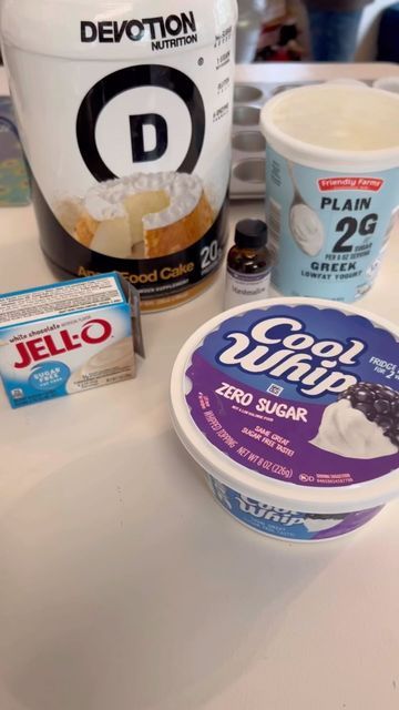 Jello Pudding Mix And Greek Yogurt, Protein Powder Frozen Yogurt, Protein Pudding Recipe Greek Yogurt, Greek Yogurt Cool Whip Dessert, Protein Powder And Cool Whip, Protein Pudding With Cool Whip, Protein Powder Jello Pudding, Protein Powder Whipped Cream, Protein Powder Cool Whip