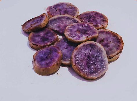 Hawaiian Sweet Potatoes, Hawaiian Purple Sweet Potato Recipes, Hawaiian Sweet Potato Recipes, Hawaiian Potatoes, Hawaii Dishes, Traditional Hawaiian Food, Hawaiian Breakfast, Sweet Potato Varieties, Haupia Pie