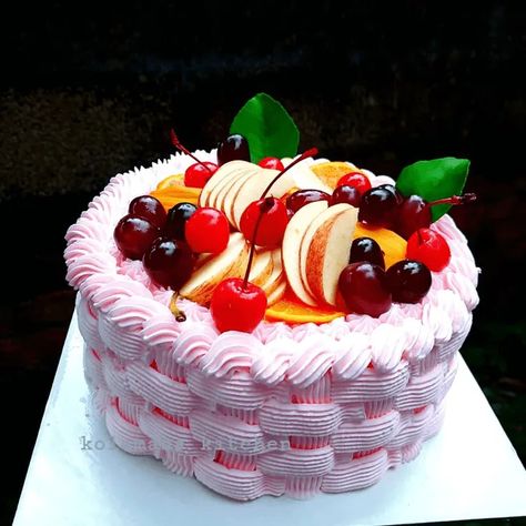 Fruits Cake Design Images (Fruits Birthday Cake Ideas) Mix Fruit Cake Design, Mix Fruit Cake Decoration, Fruit Cake Designs Birthday, Fruits Cake Design, Fruit Cake Decoration, Fruits Cake, Fruit Birthday Cake, Fruit Cake Design, Cake Designs For Boy