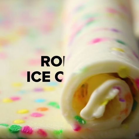 Homemade Rolled Ice Cream Thai Dessert Recipe, Kue Macaroon, Rolled Ice Cream, Cream Roll, Resep Smoothie, Cake Rolls, Thai Dessert, Tasty Videos, Dreams Do Come True