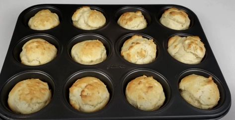 Mayonaise Biscuits, 3 Ingredient Biscuit Recipe, Fun Food Facts, Facts About Food, Biscuits Recipes, Popover Recipe, Homemade Biscuits Recipe, Waffle Iron Recipes, Yummy Biscuits