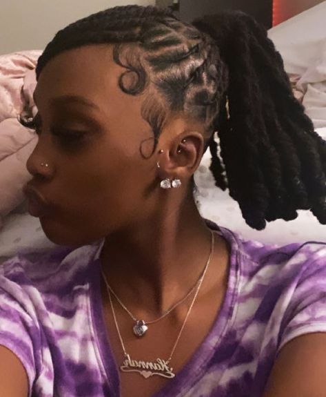 Quick And Easy Hairstyles For Locs, Style For Locs, Loc Ponytail, Lock Hairstyles, Dreads Styles For Women, Cute Dreads, Short Locs Hairstyles, Faux Locs Hairstyles, Dreadlock Style