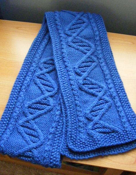 Dna Crochet Pattern, Science Knitting Patterns, Dna Crochet, Double Knitting Tutorial, Easy Scarf Knitting Patterns, Dna Helix, Knitting Abbreviations, Loop Knitting, Cable Knitting Patterns