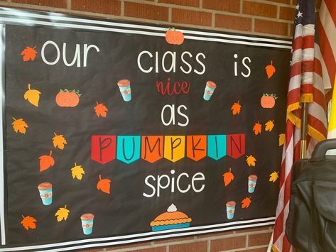 Autumn Bulletin Board Ideas, Fall Theme Bulletin Board, Quotes For Fall, Autumn Bulletin Board, November Bulletin Boards, Fall November, Class Bulletin Boards, Fall Bulletin Board, Diy Bulletin Board