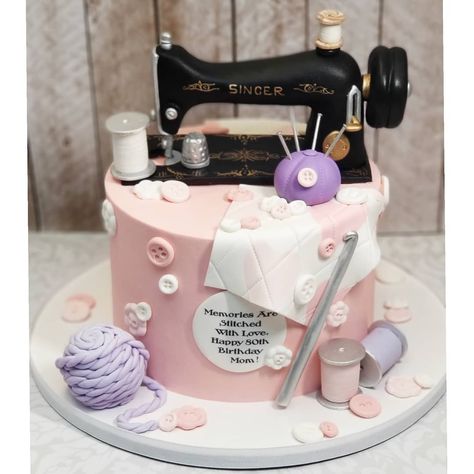 Sewing Cake Design, Sewing Cake Ideas, Tailor Cake Ideas, Sewing Machine Cake Ideas, Sewing Machine Cake, Sewing Cake, 70th Birthday Cake, Ring Cake, Moms Birthday