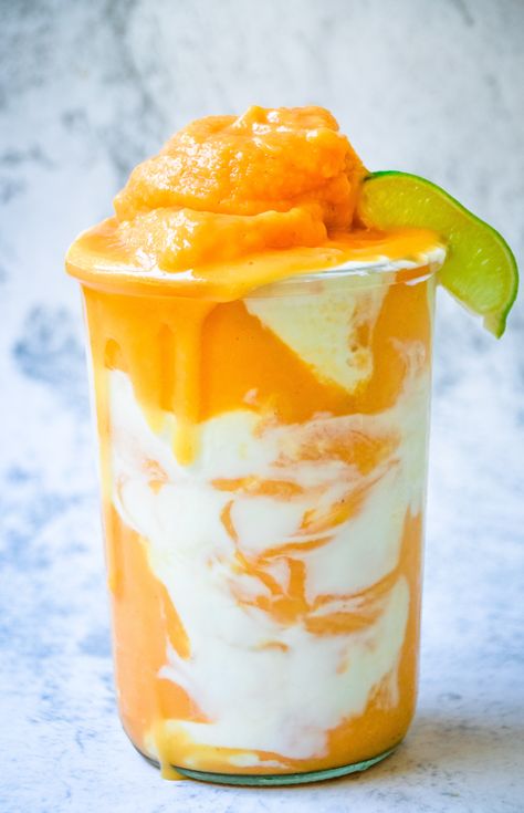 Papaya Dream Smoothie Papaya Recipes, Papaya Smoothie, Ripe Papaya, Papaya Tree, Drink Inspiration, Healthy Lunches For Kids, Clean Eating For Beginners, Summer Smoothies, Healthy Breakfast Recipes Easy