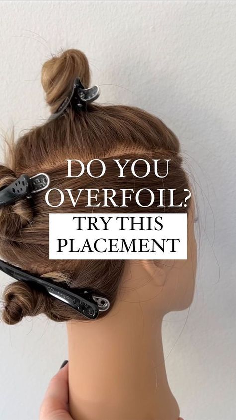 CARLY ZANONI • Color & Placement Expert For Hairstylists | Ever started foiling and 45 minutes in you realize you haven’t finished the back of the head and you are just foiling aimlessly?! Asking… | Instagram Foliage Technique Hair, Hair Highlight Patterns, Color Application Techniques, Lived In Blonde Foil Placement, Halo Foil Placement, Halo Section Hair Color, Ribbon Highlights Foil Placement, Full Foil Placement Highlights, Foiliage Technique Brunette