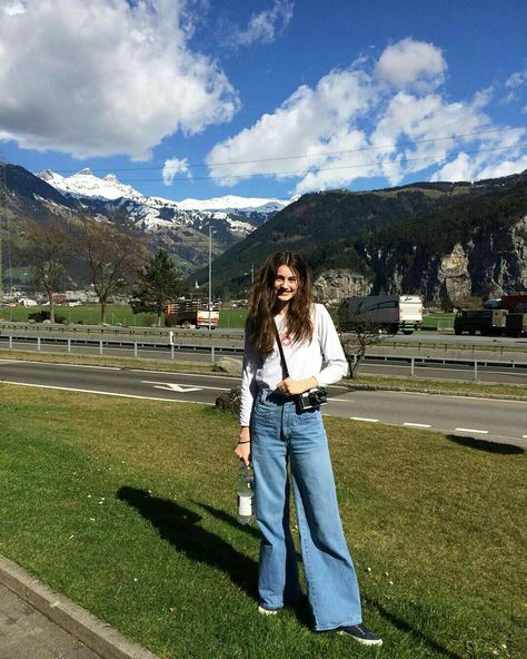 Diana Silvers Outfit, Diana Silvers, Alaska Young, Silver Outfits, Dressing Sense, John Green, Hollywood Star, Aesthetic Images, Summer Kids