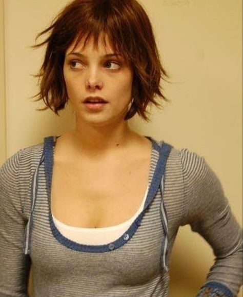 Ashley greene in costume fitrings for her role as Alice Cullen in “Twilight” 2008 Alice Cullen Outfits, Ashley Greene Twilight, Alice Twilight, Ashley Green, Best Wallpaper Hd, Twilight Photos, Alice Cullen, Ashley Greene, Best Wallpaper