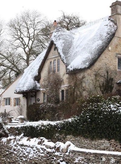 Images Terrifiantes, Cottage Aesthetic, Winter Scenery, Snowy Day, Winter Wonder, Winter Aesthetic, Christmas Aesthetic, Winter Is Coming, Winter Time