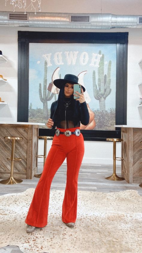 Red Flare Pants Outfit Western, Nfr Las Vegas Outfits, Red Nfr Outfit, Nfr Night Outfits, Western Pants Outfit, Dressy Cowgirl Outfits, Nfr Fashion 2023, Party Western Outfits, Nfr Outfits For Vegas Cowgirl Fashion