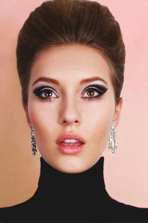 Throwback in time: 1960s Makeup trends – WANDERMINNIE 1960 Makeup, 60s Makeup And Hair, Beauty Catalogue, 1960’s Makeup, 1960s Hair And Makeup, 70's Makeup, 60s Eye Makeup, 60s Inspired Makeup, Period Makeup