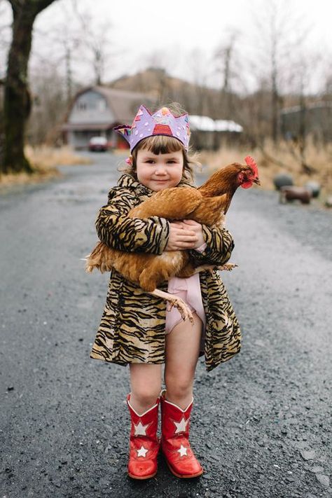 Three Photo by Breanna Peterson -- National Geographic Your Shot Ja I Ty, Daily Dozen, Vacation Florida, Photographie Portrait Inspiration, Bag Packing, Human Reference, Figure Poses, Poses References, Arte Inspo