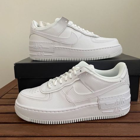 Brand New Nike Air Force 1 Shadow Size W9 *********** Please Take A Close Look Of All Pics And Video, You Will Get The Exact Pair Of Shoes Displayed In Pics. All Sales Are Final And I Don’t Accept Return! Thank You! Airmax Women, Nike Roche, Nike Cortez Leather, Shoes Nike Air Force, Nike Air Force 1 Shadow, Nike Air Max Excee, New Nike Air Force, Air Force 1 Shadow, Nike Classic Cortez