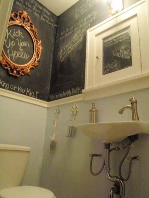 I want walls like this! Or maybe the bottom would be chalkboard and the top would be magnetic. <3 Hale House, Chalkboard Wall Bedroom, Mini Bathroom, Blackboard Wall, Chalk Wall, House Bathrooms, Downstairs Toilet, Wall Bathroom, Chalkboard Wall