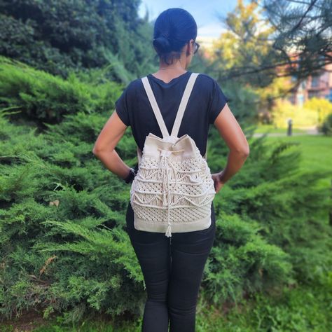 Macrame Backpack, Beautiful Backpacks, Purse Handmade, Boho Handmade, Bohemian Accessories, Boho Macrame, Boho Accessories, Bohemian Look, Handmade Bag