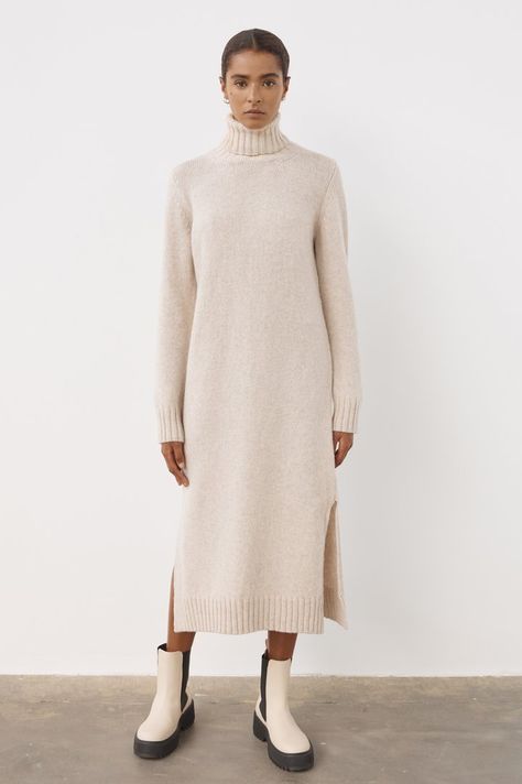 Knitted Dress Outfit, Mode Dope, Roll Neck Dress, Ținută Casual, Turtle Neck Dress, Mode Inspo, 가을 패션, Roll Neck, Jumper Dress