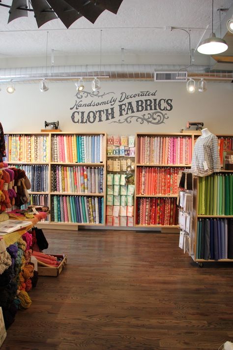 Fabric Shop Display, Sewing Decorations, Quilt Shop Displays, Sock Display, Fancy Store, Fabric Store Displays, Fabric Store Design, Fancy Shop, Cloth Shop