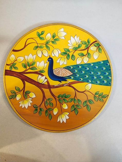 Wooden Pichwai Wall Plate Peacock on Tree Handpainted on Wood - Etsy Pichwai Art Paintings Peacock, Peacock In Pichwai, Pichwai Paintings Peacock, Pichwai Peacock, Pichwai Drawing, Wall Plate Painting Ideas, Wooden Painting Ideas, Peacock On Tree, Plate Painting Ideas