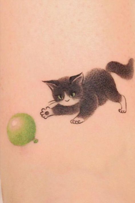 Cats Tattoos, Cats Lovers, Best Cats Tattoos Ideas For Cats Lovers - Tattoos Idea Cat Tattoo Simple, Drawing Designs, Realistic Drawing, Cat Tattoos, Car Tattoos, Little Tattoos, Realistic Drawings, Cat Tattoo, For Cats