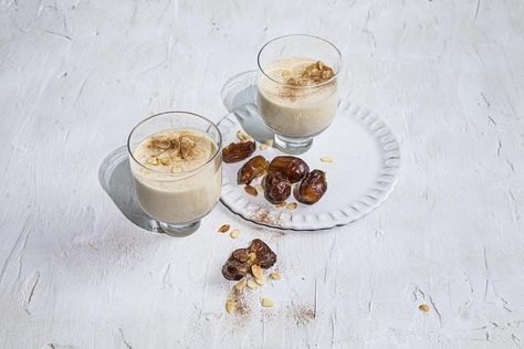 Date smoothie for Suhoor | Woolworths TASTE Mint Chocolate Chip Milkshake, Date Smoothie, Coconut Juice, Cooking Over Fire, Microwave Fudge, Banana Shake, Bacon On The Grill, Date Recipes, 5 Ingredient Recipes