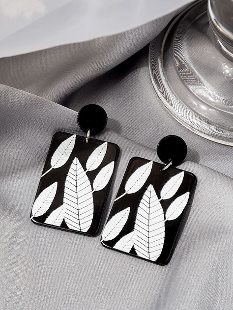 Black and White Fashionable   Polyresin  Dangle Embellished   Jewelry Precious Metal Clay Jewelry, Black And White Bags, Black And White Earrings, Quirky Earrings, Metal Clay Jewelry, Polymer Clay Jewelry Diy, Precious Metal Clay, Clay Jewelry Diy, White Earrings