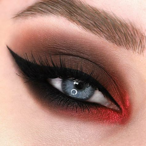 Red And Gray Eyeshadow Looks, Deadpool Inspired Makeup, Black And Red Eye Makeup, Red And Black Eye Makeup, Black And Red Makeup, Steampunk Makeup, Red Eyeshadow Look, Glam Eye Makeup, Glitter Water