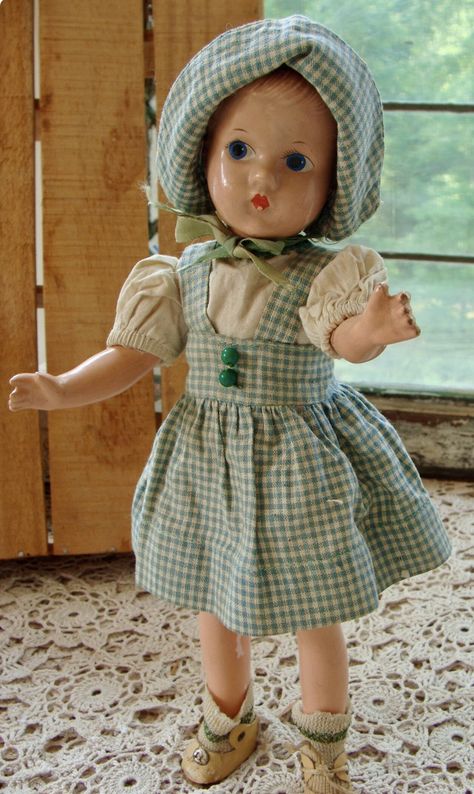 1930s Gorgeous Vintage Antique Composition Doll 1930s Dolls, Nostalgic Images, Old Dolls, Antique Dolls, Vintage Antiques, Doll Clothes, Composition, Dolls, Clothes