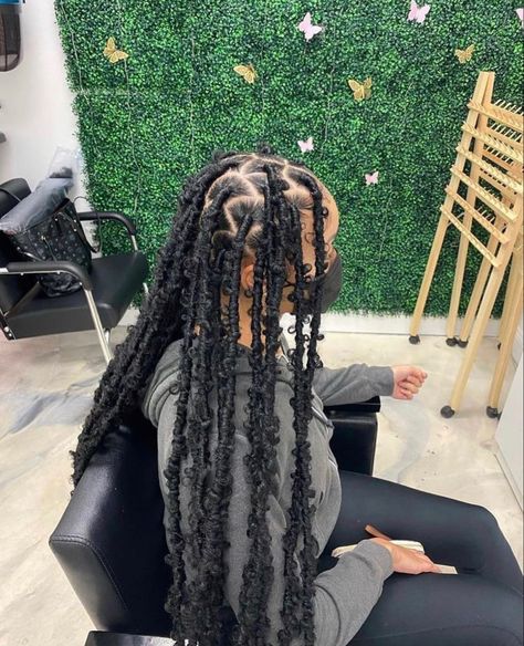 Triangle Part Butterfly Locs, Cute Scalp Braids, Extended Butterfly Locs, Black People Nails, Faux Locs Butterfly, Jaded Braids, Black Female Hairstyles, Soft Locks, Butterfly Locks