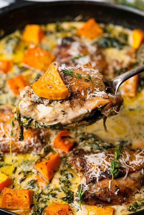 Butternut Squash With Chicken, Chicken Acorn Squash Recipes, Butternut Squash Chicken Recipes, Butternut Squash And Chicken Recipes, Chicken Butternut Squash Recipes, Chicken And Butternut Squash Recipes, Winter Brunch Outfit Casual, Chicken Acorn Squash, Butternut Squash Skillet